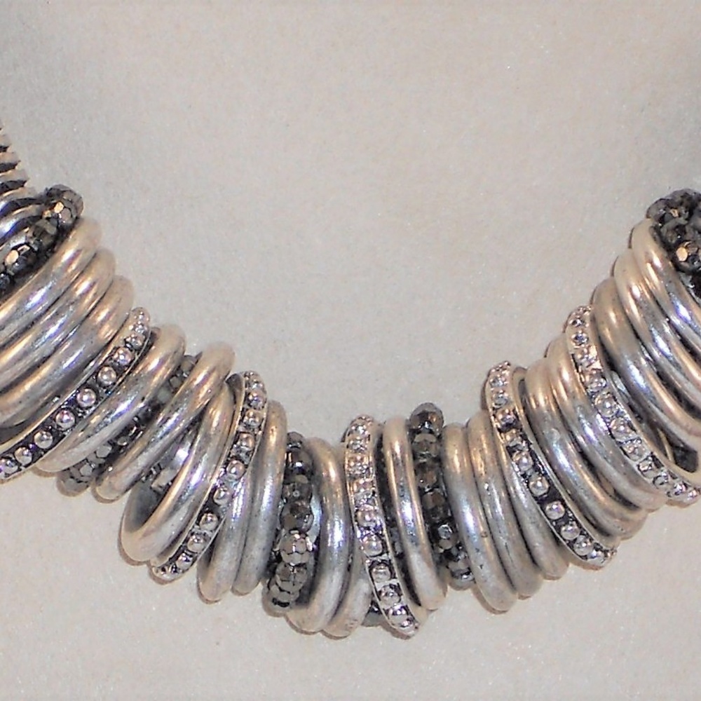 Silver Rhinestone Necklace - Picture 6 of 7